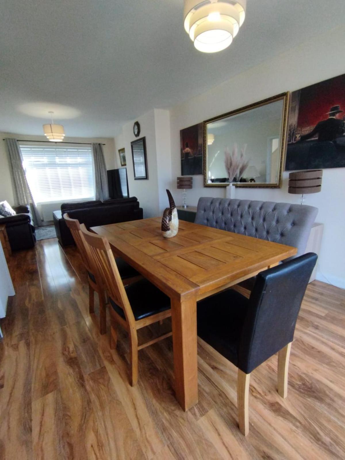 Edinburgh Villa 3 Bed Rooms House In Edinburgh - Private Parking Eksteriør bilde