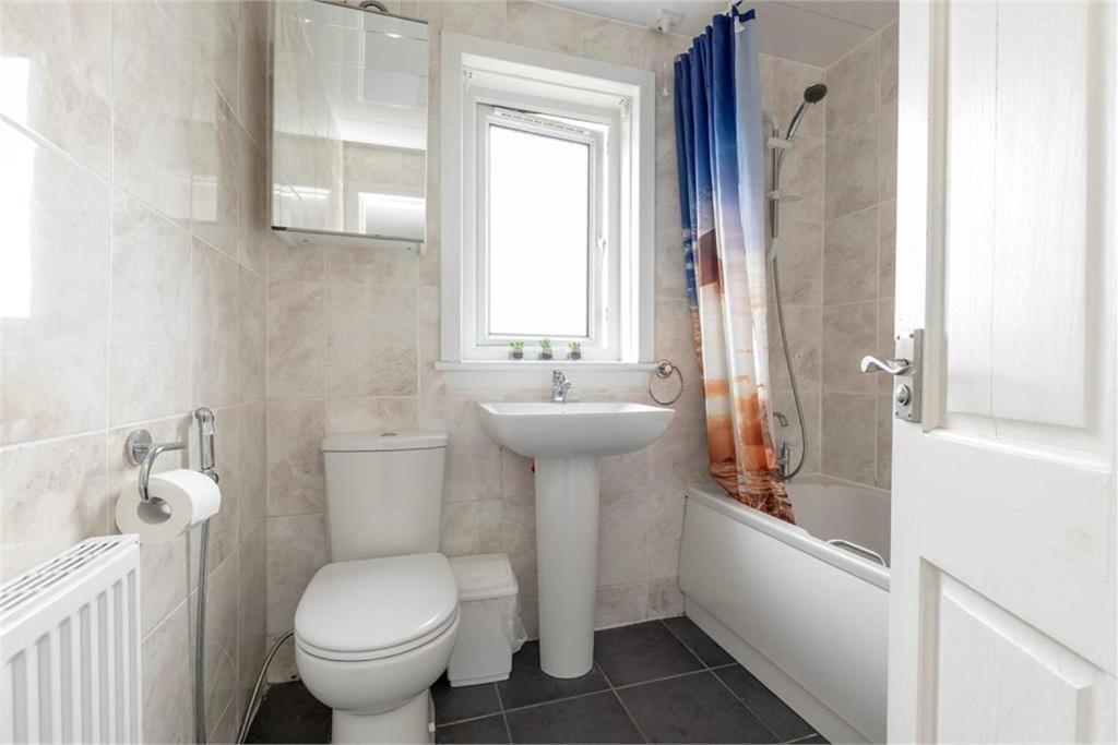 Edinburgh Villa 3 Bed Rooms House In Edinburgh - Private Parking Eksteriør bilde